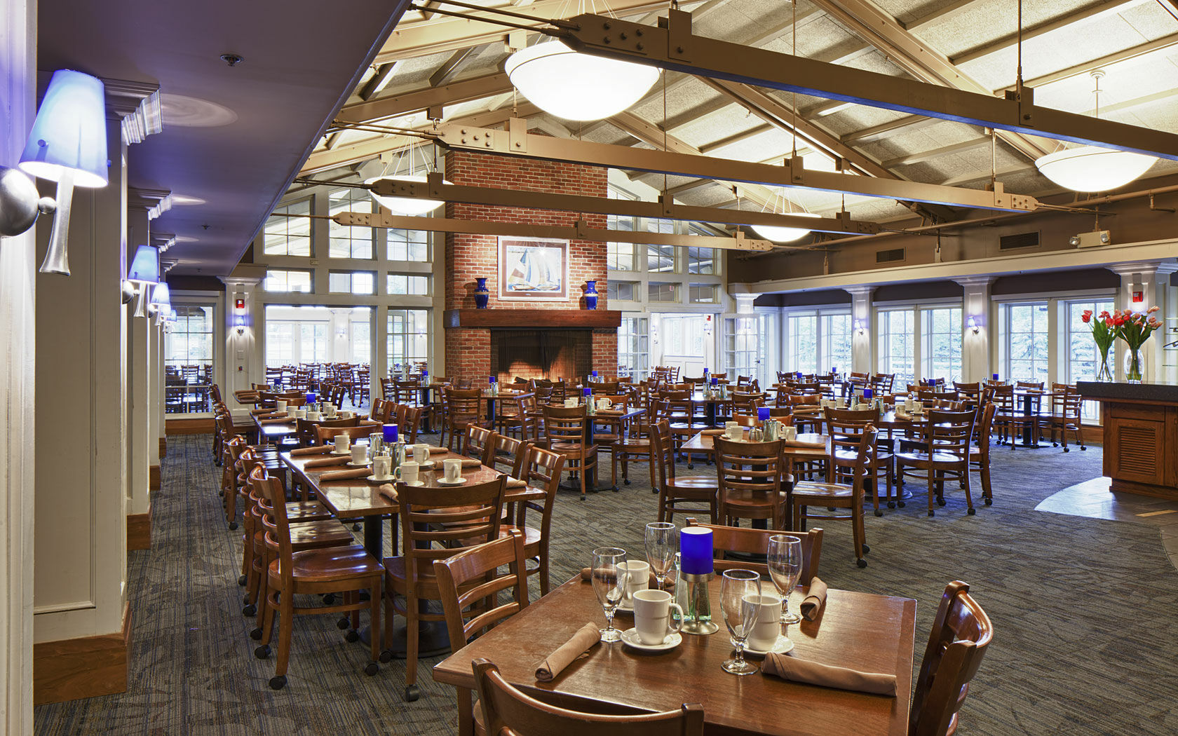 Nationwide Hotel And Conference Center Flint Exterior photo